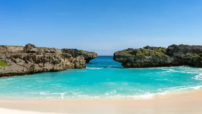 Crafting Your Ideal Sumba Helicopter Tour: Bespoke Itinerary Customisation